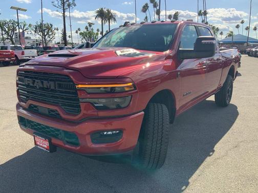 Molten Red Pearlcoat 2026 RAM 2500 Laramie Crew Cab 4x4 6'4' Box