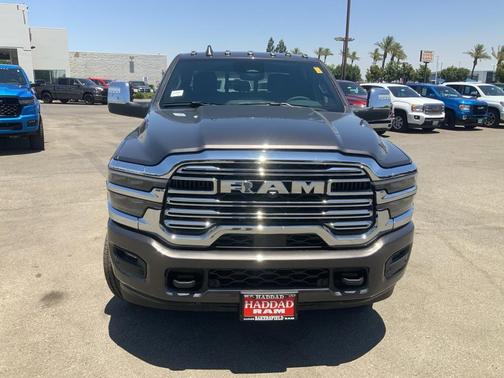 2025 RAM 2500 Laramie Crew Cab 4x4 6'4' Box