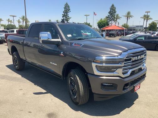 2025 RAM 2500 Laramie Crew Cab 4x4 6'4' Box