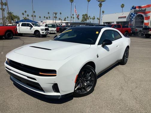 White Knuckle 2026 Dodge Charger R/T Scat Pack