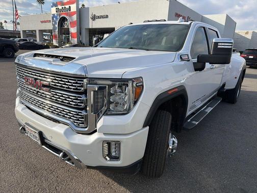 2020 GMC Sierra 3500 Denali