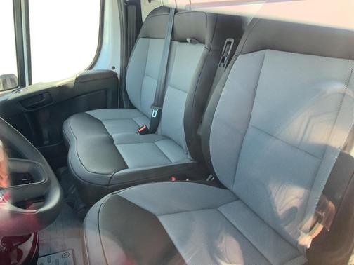 2025 RAM ProMaster 2500 Tradesman
