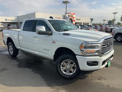 2024 RAM 2500 Laramie Crew Cab 4x4 6'4' Box