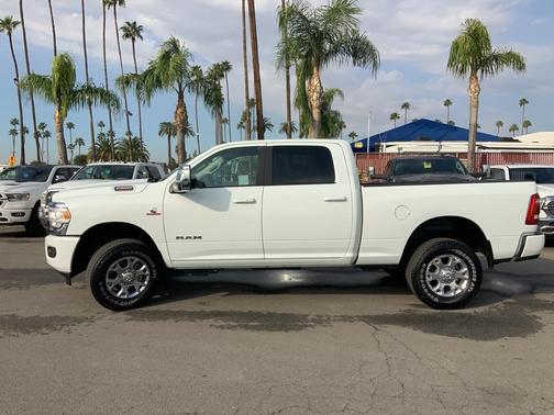 2024 RAM 2500 Laramie Crew Cab 4x4 6'4' Box