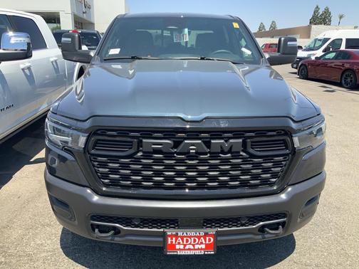2026 RAM 1500 Warlock Crew Cab 4x4 5'7' Box