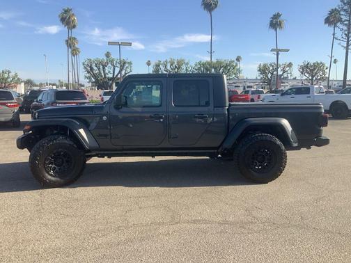Granite Crystal Metallic Clearcoat 2020 Jeep Gladiator Sport S