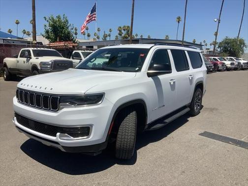 2023 Jeep Wagoneer L Series II 4x4
