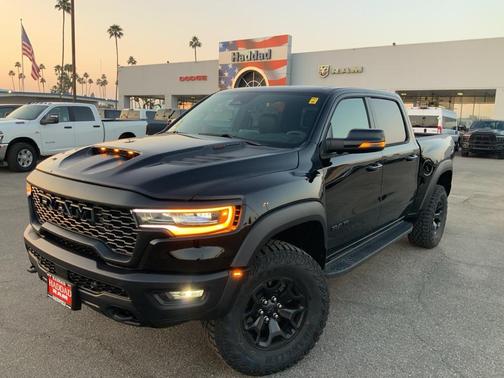 2026 RAM 1500 RHO Crew Cab 4x4 5'7' Box