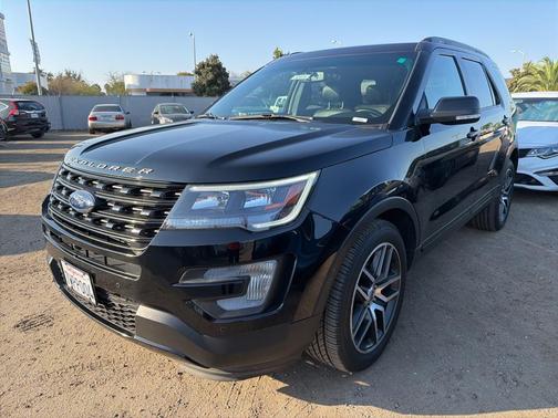 2017 Ford Explorer sport