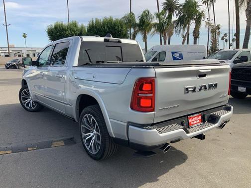 Silver Zynith 2026 RAM 1500 ST
