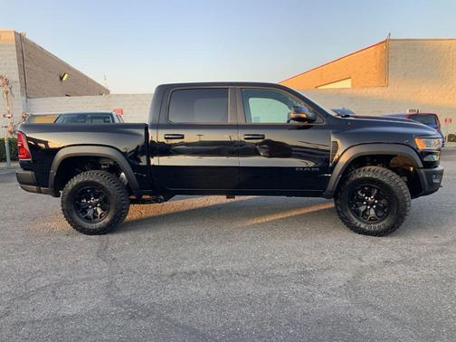 2026 RAM 1500 RHO Crew Cab 4x4 5'7' Box