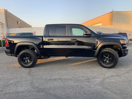 2026 RAM 1500 RHO Crew Cab 4x4 5'7' Box