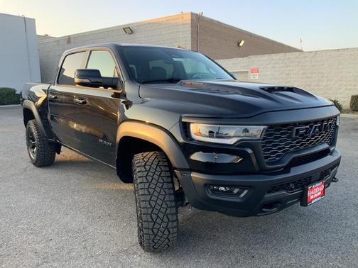 2026 RAM 1500 RHO Crew Cab 4x4 5'7' Box