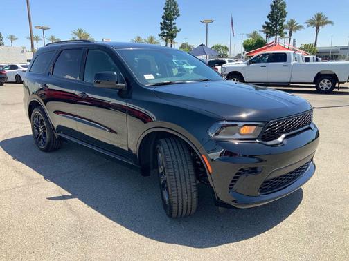 DB Black Clearcoat 2026 Dodge Durango GT RWD