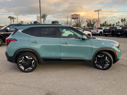 2025 Kia Seltos SX Turbo