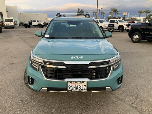 2025 Kia Seltos SX Turbo