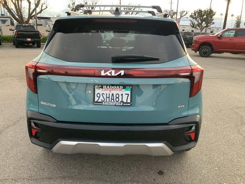 2025 Kia Seltos SX Turbo