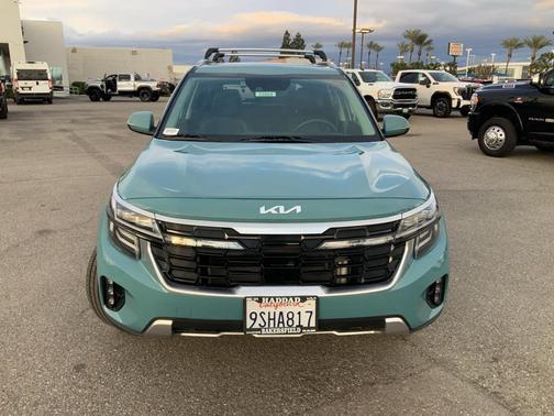 2025 Kia Seltos SX Turbo
