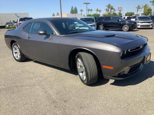 2022 Dodge Challenger SXT