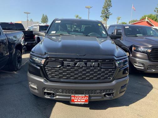 2026 RAM 1500 Warlock Crew Cab 4x4 5'7' Box