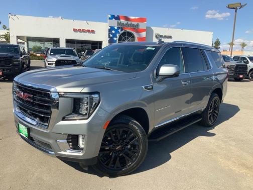 2023 GMC Yukon SLT