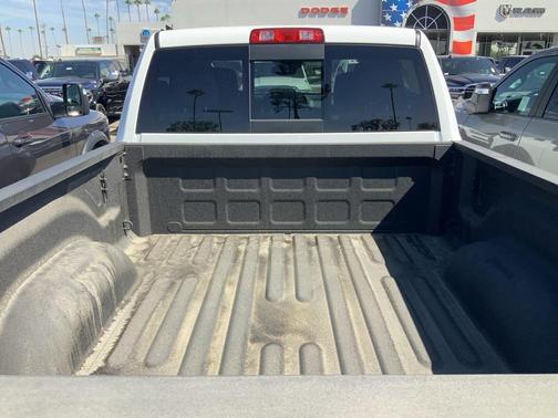 2025 RAM 2500 Tradesman Crew Cab 4x4 6'4' Box