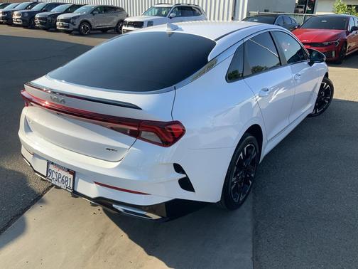 2023 Kia K5 GT-Line