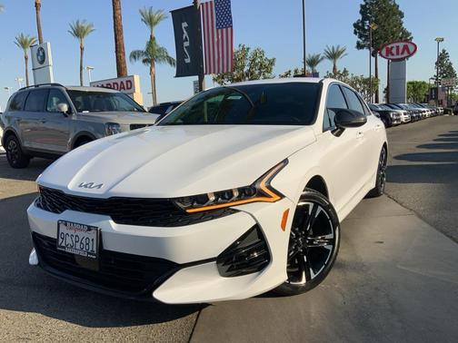 2023 Kia K5 GT-Line