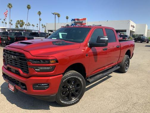 Molten Red Pearlcoat 2026 RAM 2500 Black Express Crew Cab 4x4 6'4' Box