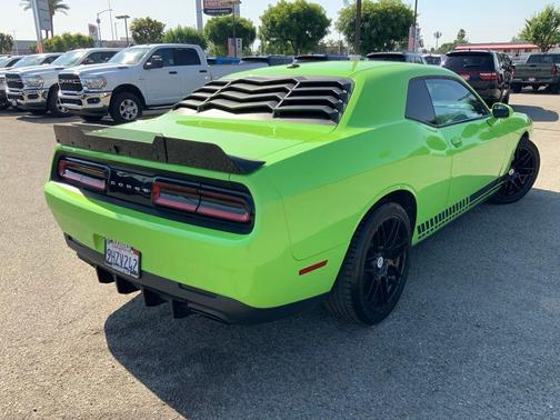 Sublime Metallic Clearcoat 2023 Dodge Challenger GT