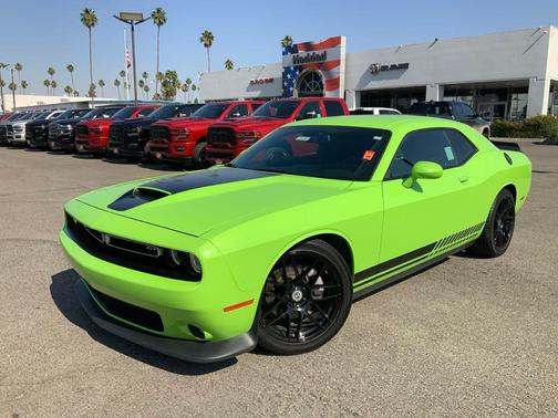 Sublime Metallic Clearcoat 2023 Dodge Challenger GT