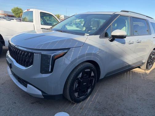 Ceramic Silver 2025 Kia Carnival EX