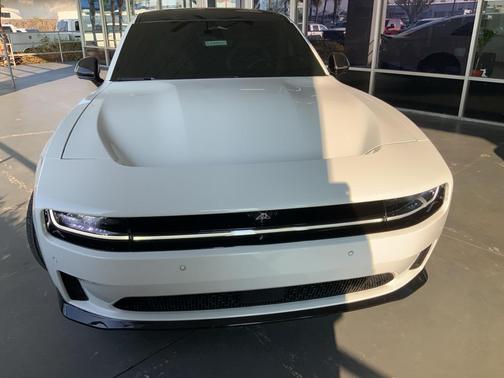 2024 Dodge Charger Daytona R/T Scat Pack