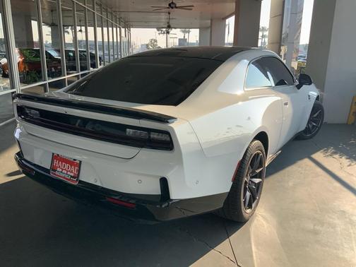 2024 Dodge Charger Daytona R/T Scat Pack