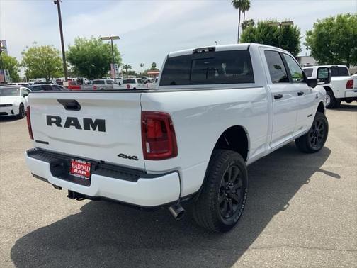 2025 RAM 2500 Big Horn Crew Cab 4x4 6'4' Box