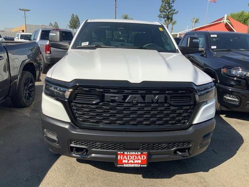 2026 RAM 1500 Warlock Crew Cab 4x4 5'7' Box