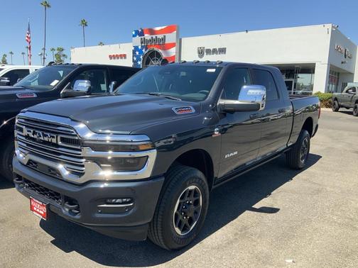 2025 RAM 2500 Laramie Crew Cab 4x4 6'4' Box
