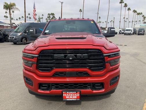 2026 RAM 3500 Laramie Mega Cab 4x4 6'4' Box