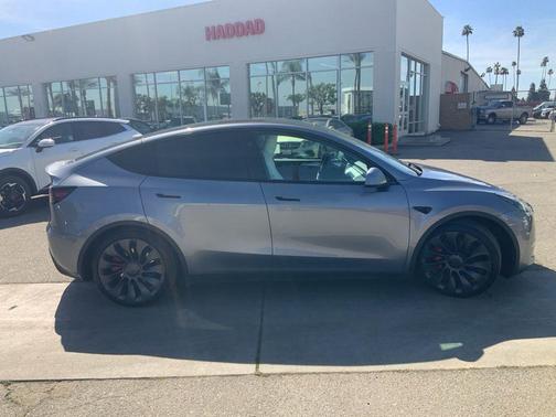 2025 Tesla Model Y Performance Dual Motor All-Wheel Drive
