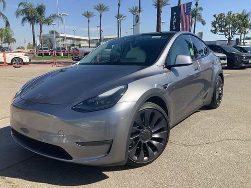 2025 Tesla Model Y Performance Dual Motor All-Wheel Drive