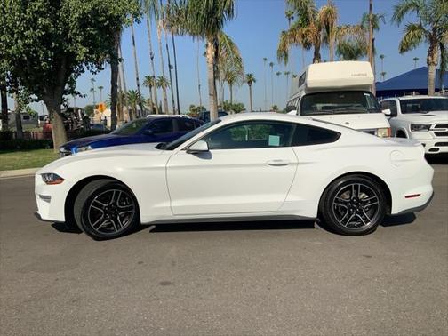 2021 Ford Mustang EcoBoost