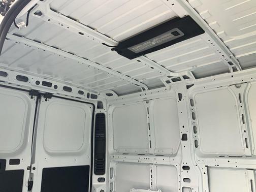 Bright White Clearcoat 2026 RAM ProMaster 1500 Low Roof