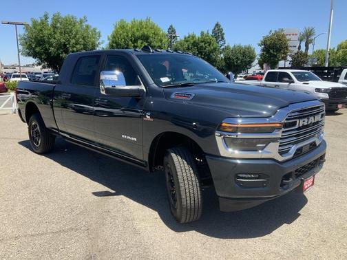 2025 RAM 2500 Laramie Crew Cab 4x4 6'4' Box