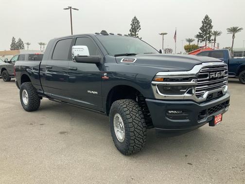 2025 RAM 2500 Laramie Crew Cab 4x4 6'4' Box