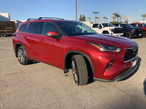 2021 Toyota Highlander Platinum