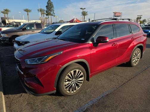 2021 Toyota Highlander Platinum