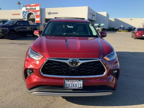 2021 Toyota Highlander Platinum