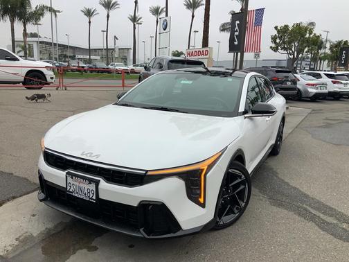 2025 Kia K4 GT-Line