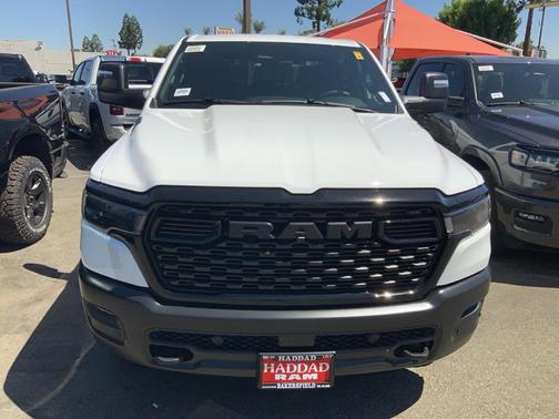 2026 RAM 1500 Warlock Crew Cab 4x4 5'7' Box
