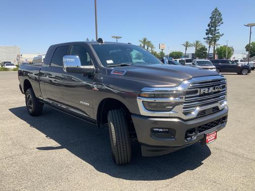 2025 RAM 2500 Laramie Crew Cab 4x4 6'4' Box